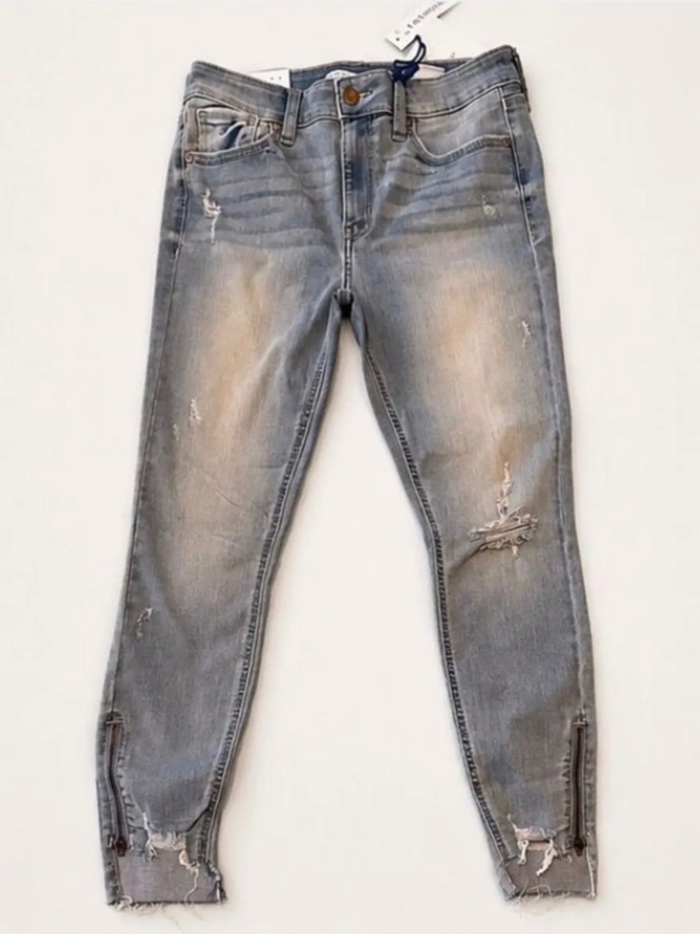 Jeans Eunina Sz 7Light Washed Distressed Skinny High-Rise with Zippered Ankles
